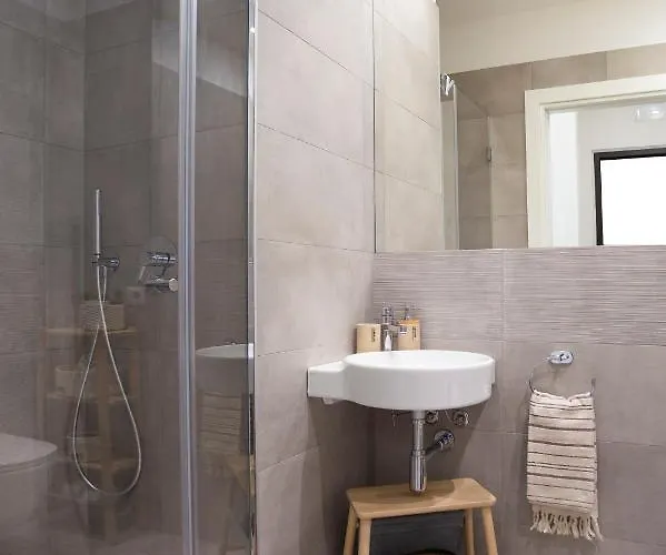 Navigli - Zona Tortona * Milano